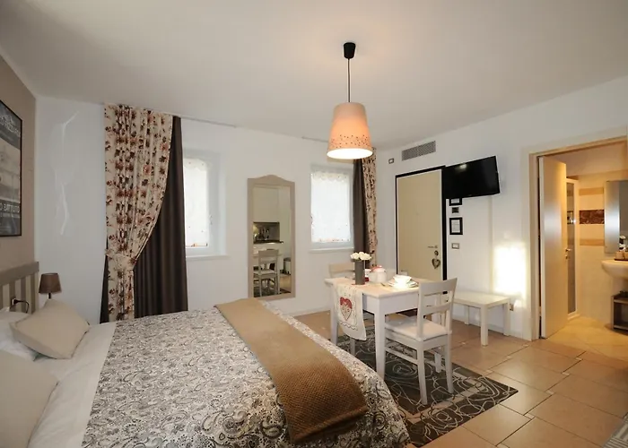 Casa Novecento Bed & Breakfast 4*